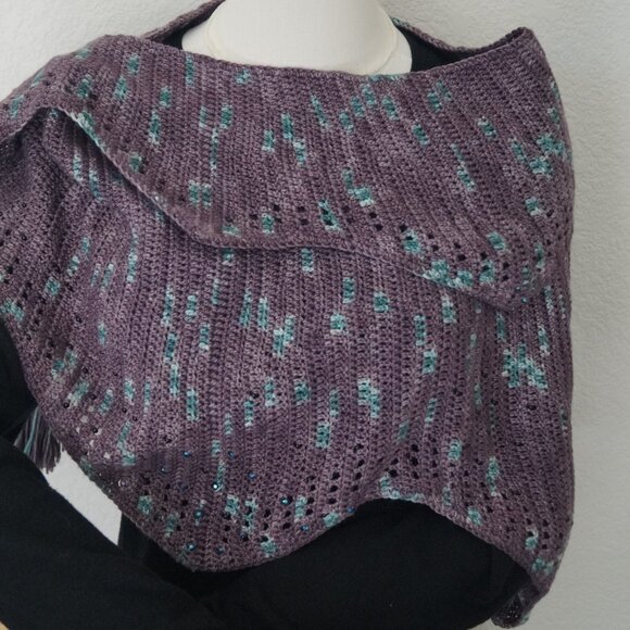 Handmade Crochet and Beaded Fluorite Dragonwing Scarf/Shawl - Picture 4 of 8